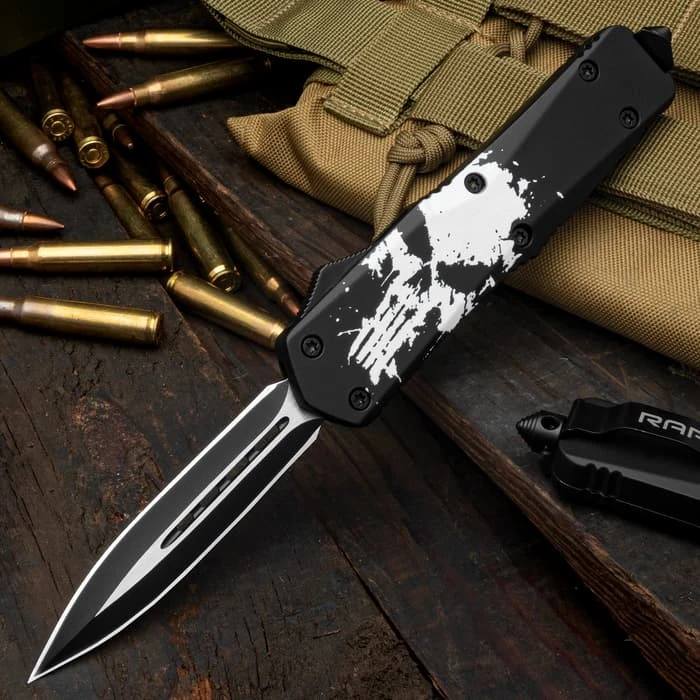Executioner Double Action Automatic OTF Knife - Stainless Steel Blade, TPR Handle, Glassbreaker - Closed 5 1/2” 3 Executioner Double Action Automatic OTF Knife - Stainless Steel Blade, TPR Handle, Glassbreaker - Closed 5 1/2”